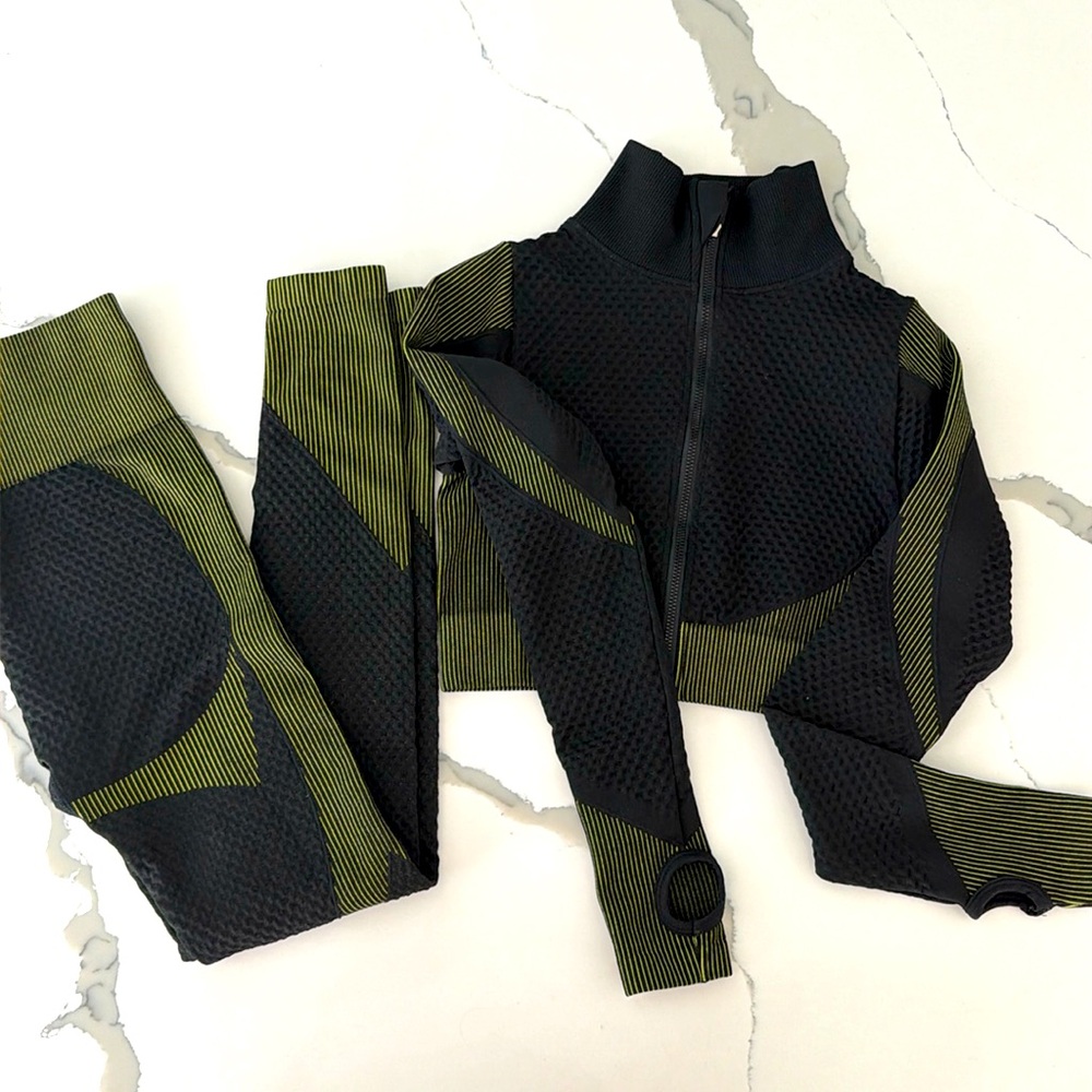 Astoria Contour legging set